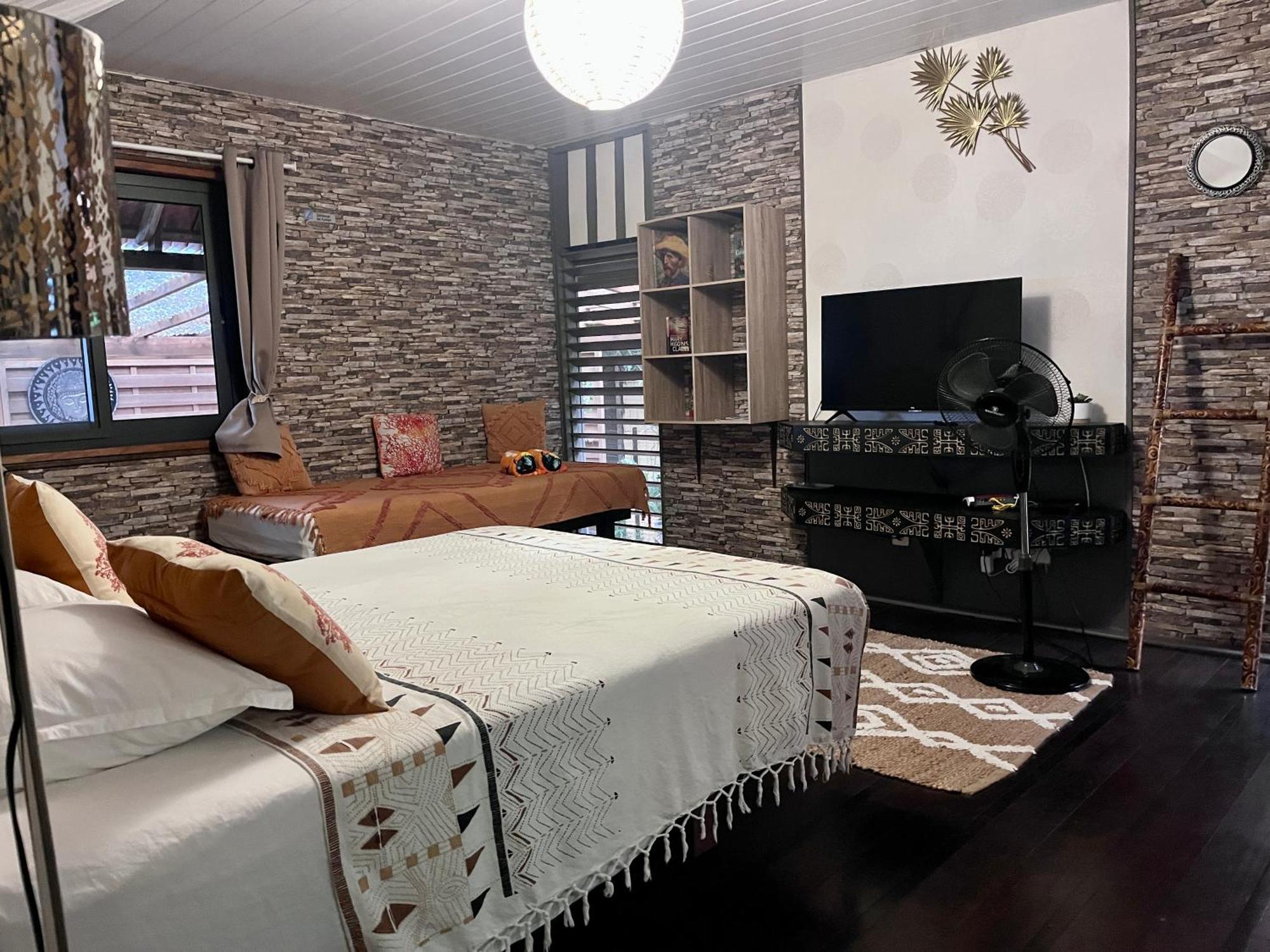 Haapiti Faaora Lodge, Little Paradise מראה חיצוני תמונה