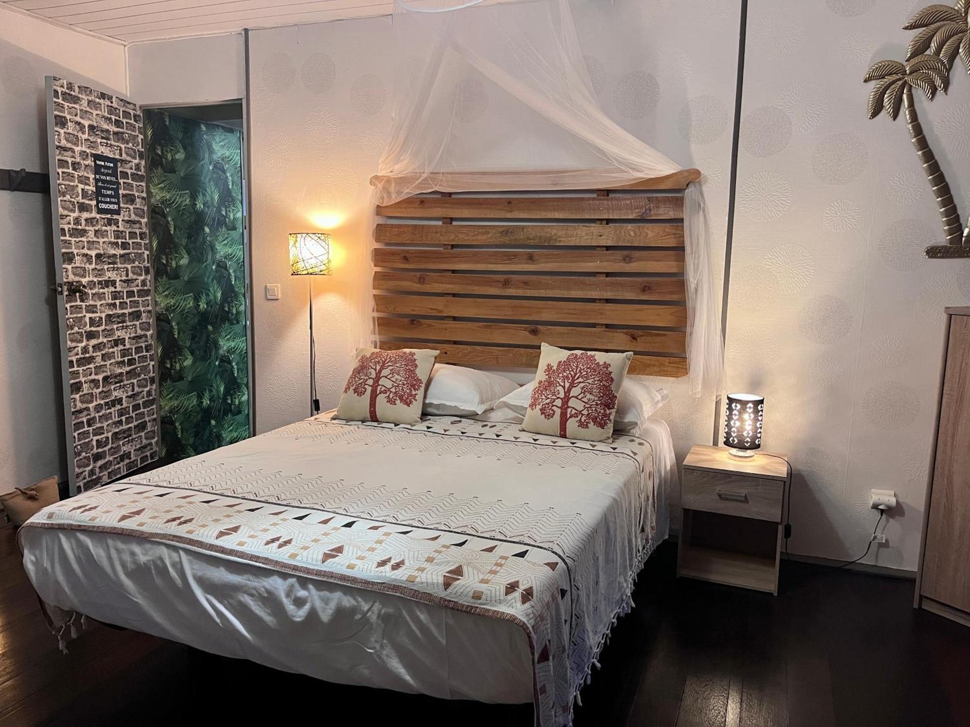 Haapiti Faaora Lodge, Little Paradise מראה חיצוני תמונה