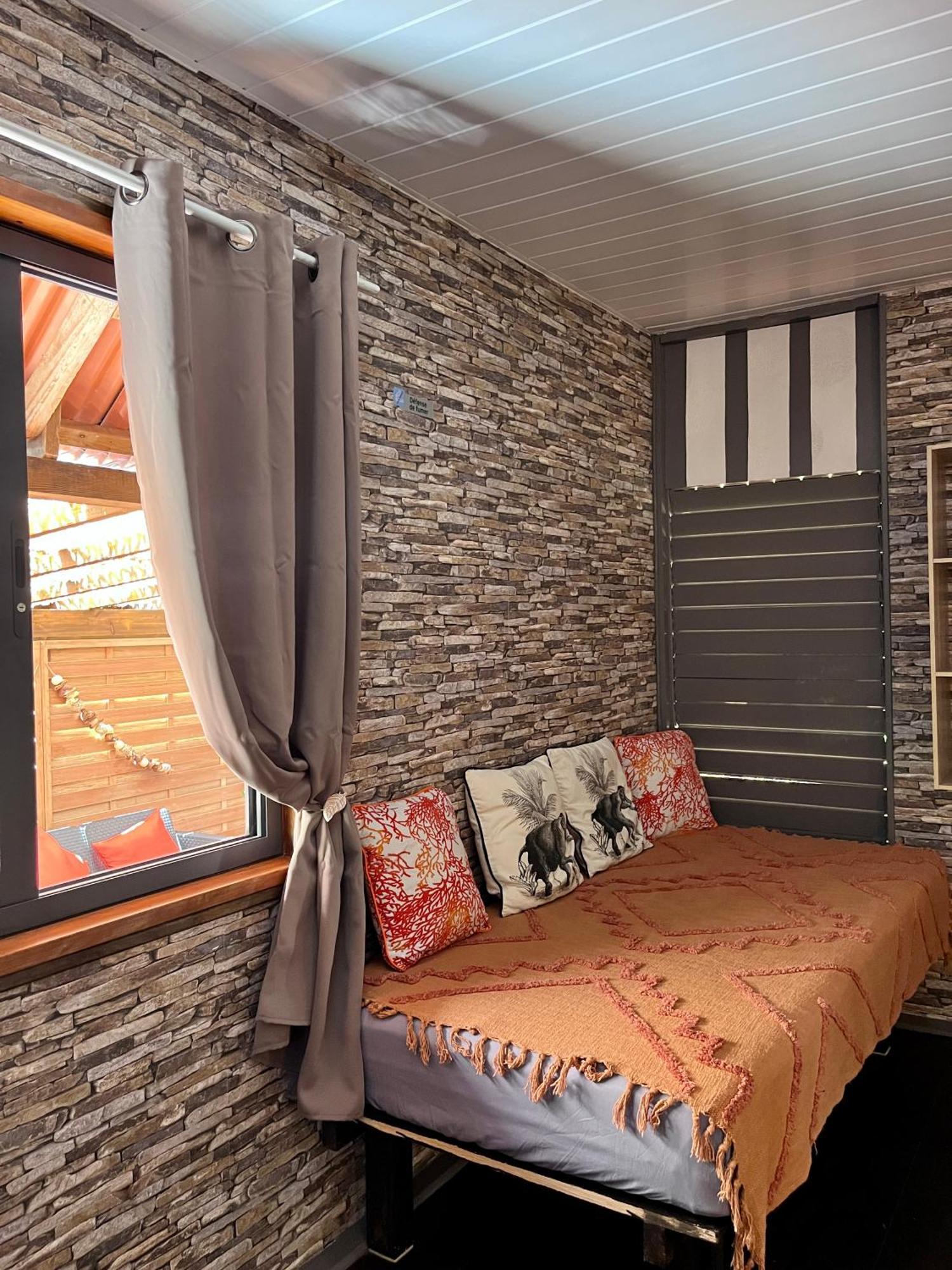 Haapiti Faaora Lodge, Little Paradise מראה חיצוני תמונה