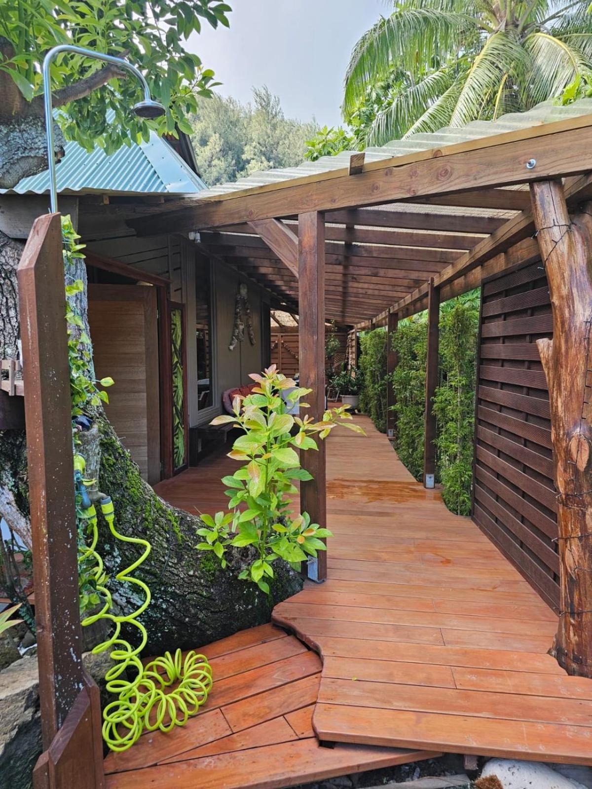 Haapiti Faaora Lodge, Little Paradise מראה חיצוני תמונה